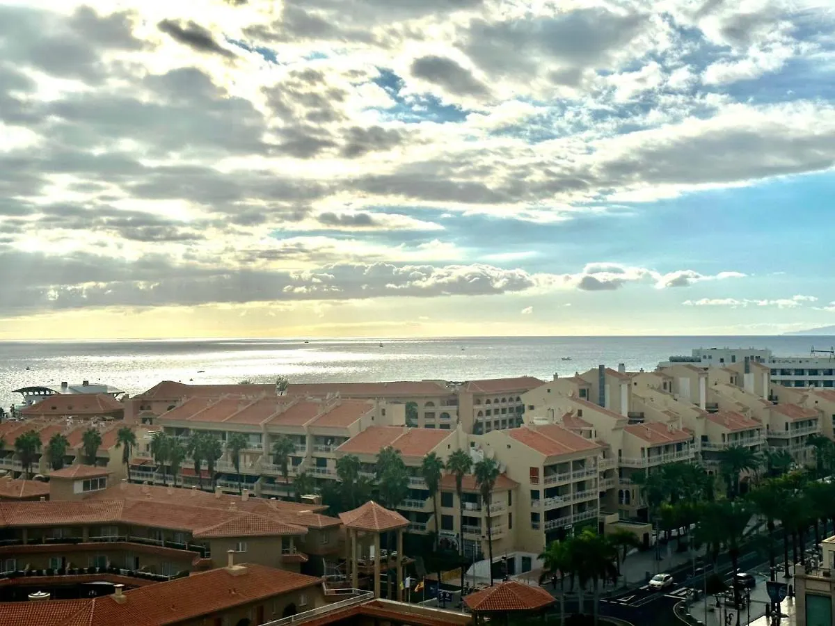 Mara Apartment With Beautyful Oceanview Playa de las Americas  Hiszpania